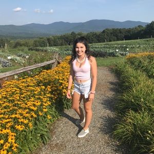 Meet your Posher, Ashlyn